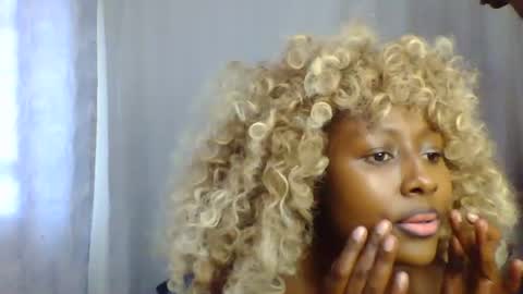 Snapshot of disah_002 chatting on June 14, 2026, 9:55 am disah_002 online show from June 14, 2026, 9:55 am