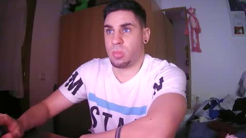 diselobienclaro online show from December 19, 2025, 10:39 pm