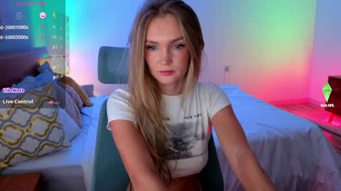 Snapshot of disney__princess chatting on June 8, 2026, 11:21 am JASMINE online show from June 8, 2026, 11:21 am
