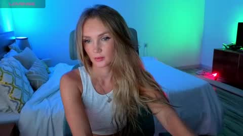 Snapshot of disney__princess chatting on June 9, 2026, 11:44 am JASMINE online show from June 9, 2026, 11:44 am