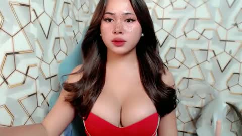 Snapshot of disneycock69_dimple chatting on May 6, 2026, 12:21 pm Kataluna online show from May 6, 2026, 12:21 pm