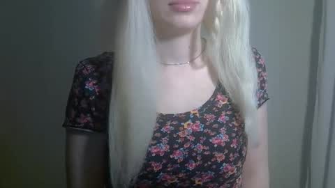 DitaMilton online show from September 16, 2025, 1:45 pm