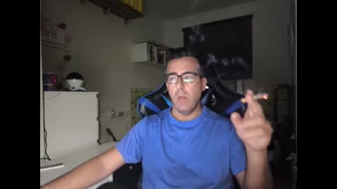 ditos_c online show from October 27, 2025, 8:29 am