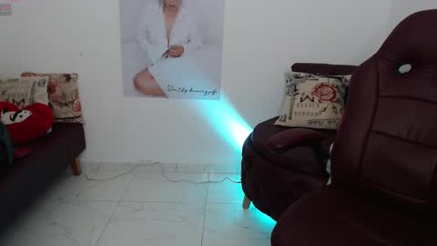 Diva online show from March 4, 2025, 12:07 am