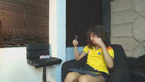 Snapshot of divine____ chatting on July 19, 2026, 3:54 am DIVINE online show from July 19, 2026, 3:54 am