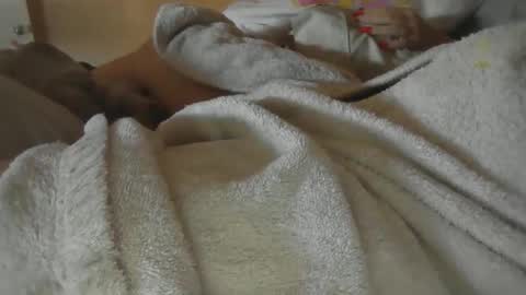 Snapshot of divine_feet chatting on March 2, 2026, 7:43 pm divine_feet online show from March 2, 2026, 7:43 pm