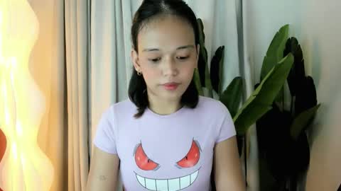 Crystal mae online show from April 18, 2026, 2:32 pm