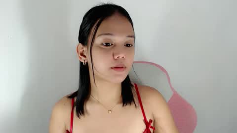 Crystal mae online show from May 8, 2026, 5:57 am