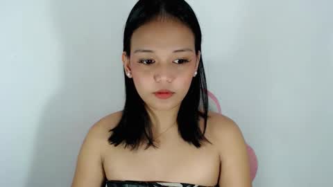 Crystal mae online show from May 19, 2026, 3:24 am