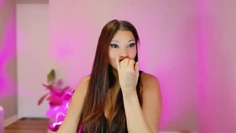 DivineLynn online show from February 23, 2026, 4:37 pm