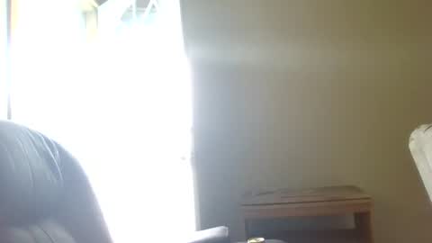 Snapshot of divorcedstoner420 chatting on July 18, 2026, 12:42 pm divorcedstoner420 online show from July 18, 2026, 12:42 pm