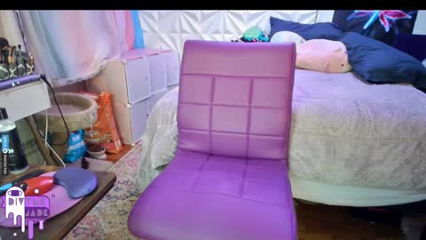 Snapshot of divynejade chatting on December 21, 2024, 10:51 pm Jade Divyne online show from December 21, 2024, 10:51 pm