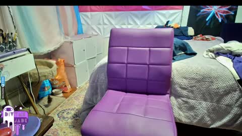 Snapshot of divynejade chatting on December 29, 2024, 7:00 pm Jade Divyne online show from December 29, 2024, 7:00 pm