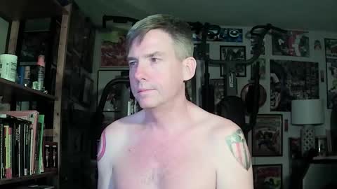 Snapshot of dix_handley_50 chatting on March 28, 2026, 1:05 am dix_handley_50 online show from March 28, 2026, 1:05 am