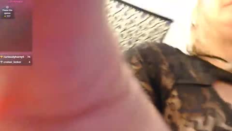 dixie_comanche online show from September 27, 2025, 1:21 am