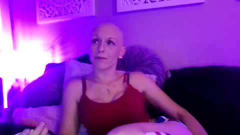 Snapshot of dixieglam chatting on September 22, 2025, 9:11 am dixieglam online show from September 22, 2025, 9:11 am