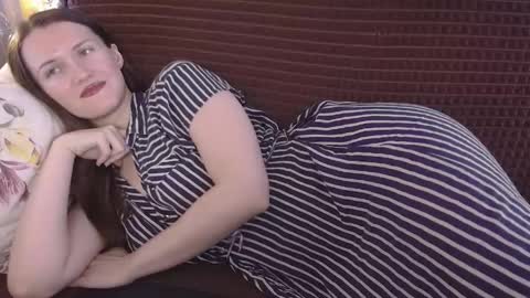 Dixiemiller online show from June 6, 2026, 1:21 am