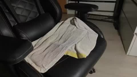 DickMaster online show from December 19, 2025, 12:17 am