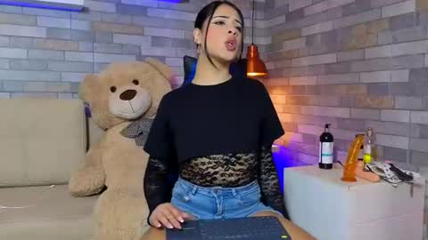 DixyPalmer online show from July 6, 2026, 7:27 pm