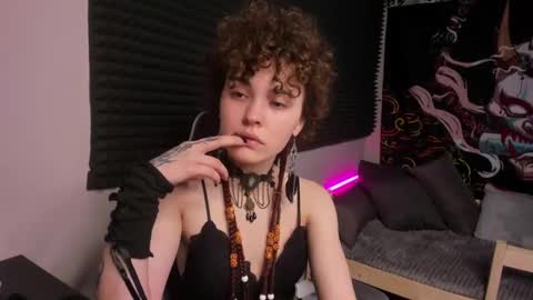 Dizer online show from March 11, 2025, 3:34 pm