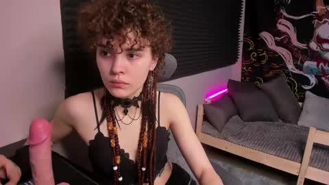 Dizer online show from March 12, 2025, 10:05 am