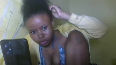 Snapshot of djami534591 chatting on November 19, 2025, 4:40 pm djami534591 online show from November 19, 2025, 4:40 pm