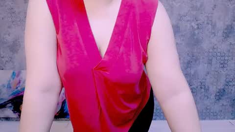 djullia online show from February 10, 2025, 6:09 am