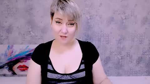 djullia online show from September 27, 2025, 5:12 am