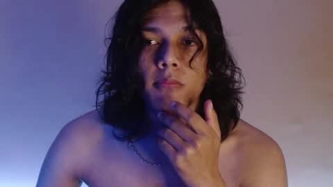 daiki sx online show from January 1, 2025, 11:27 am