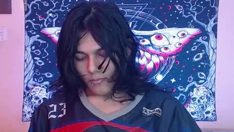 daiki sx online show from October 16, 2025, 6:31 pm