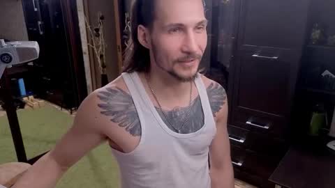 Snapshot of dl_raven chatting on March 22, 2026, 5:05 pm Silverhand online show from March 22, 2026, 5:05 pm