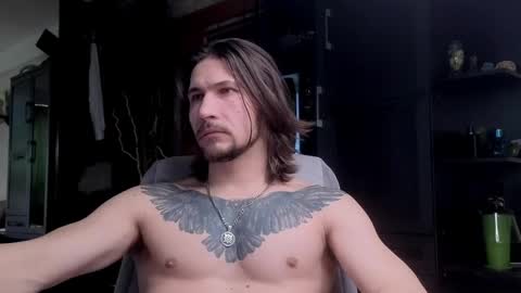 Snapshot of dl_raven chatting on April 2, 2026, 5:38 am Silverhand online show from April 2, 2026, 5:38 am