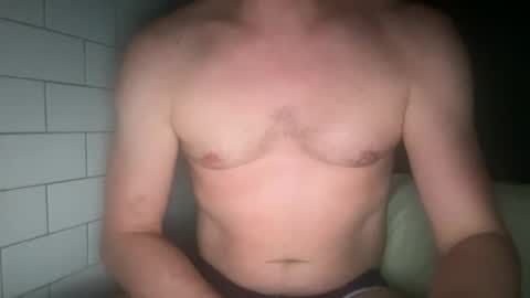 Snapshot of dljock222 chatting on December 1, 2025, 10:31 am DLJock222 online show from December 1, 2025, 10:31 am