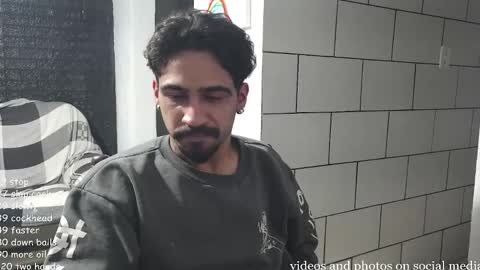 AmigodotadoZL online show from October 14, 2025, 4:02 am