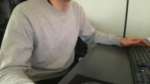 doctor_luv_69 online show from April 30, 2026, 7:04 am