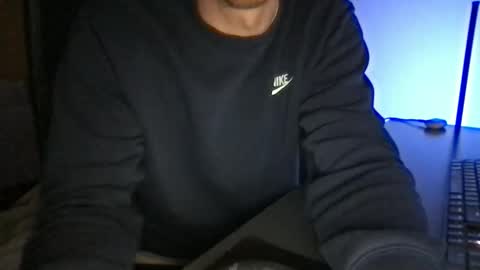 doctor_luv_69 online show from May 5, 2026, 9:23 pm