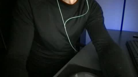 doctor_luv_69 online show from May 8, 2026, 9:53 pm