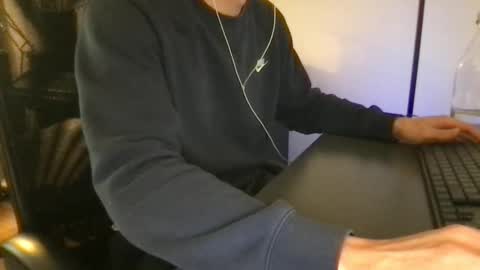 doctor_luv_69 online show from May 13, 2026, 10:56 am