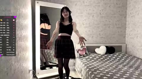 Annie PVT IS OPEN online show from October 11, 2025, 9:13 pm