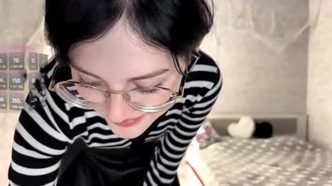 Annie PVT IS OPEN online show from October 31, 2025, 9:05 pm