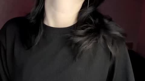 Annie PVT IS OPEN online show from April 9, 2026, 9:31 pm