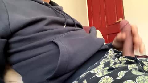 Snapshot of dogfight12 chatting on January 14, 2026, 9:26 am dogfight12 online show from January 14, 2026, 9:26 am