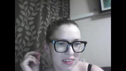 dolce_tempt online show from December 16, 2025, 7:30 pm