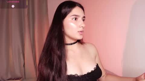 Snapshot of dolceangel__ chatting on October 6, 2025, 4:10 am Blair online show from October 6, 2025, 4:10 am