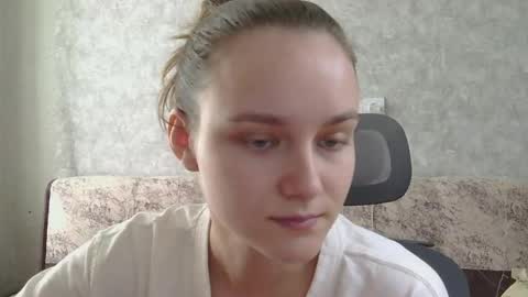 Snapshot of dolcezza_ chatting on May 28, 2026, 11:51 am dolcezza_ online show from May 28, 2026, 11:51 am