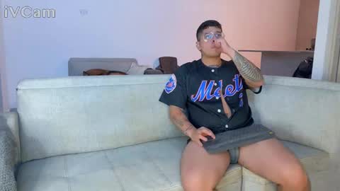 Auro and Santiago online show from March 16, 2026, 5:44 am