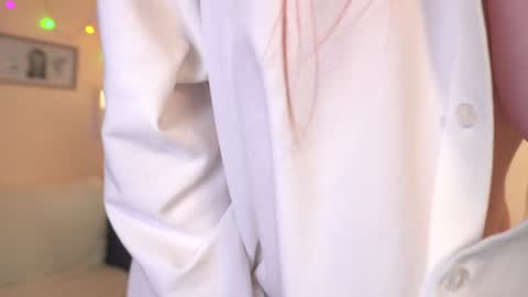 Your doll Lesli online show from December 20, 2024, 2:49 pm