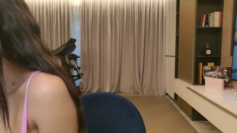 Lexi online show from February 6, 2026, 3:15 pm