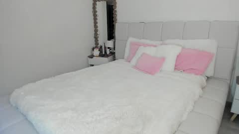 doll_oriana online show from January 17, 2026, 4:54 pm