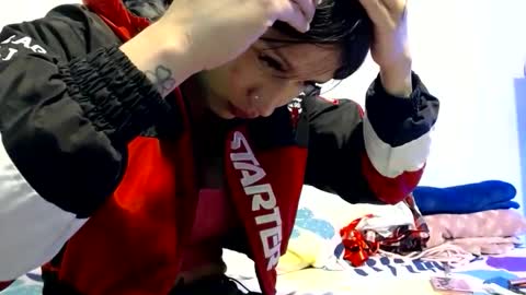 Catherine XXX online show from April 14, 2026, 7:14 am